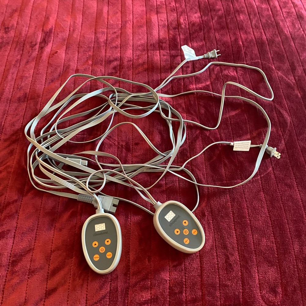 Beauty Rest Warming Blanket - Picture 2 of 3